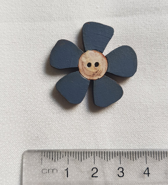 CALICO DESIGNS Daisy Button